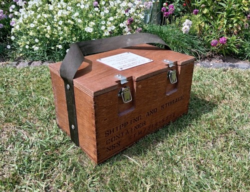 Military wooden box - box, /|